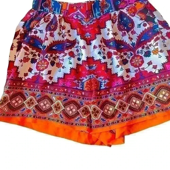 Giani Bernini Colorful Aztec design shorts - Picture 1 of 5